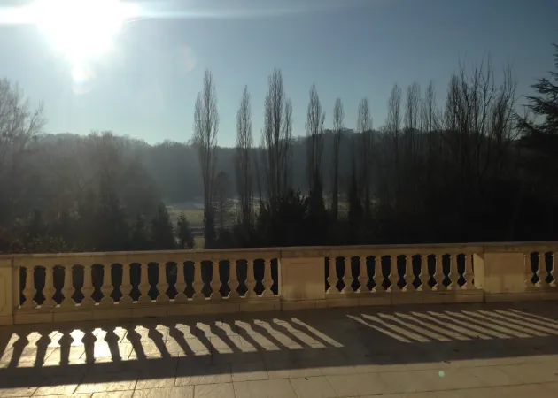Piscine et parc villa de luxe proche Versailles